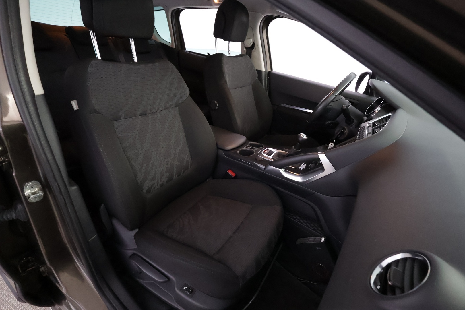PEUGEOT 3008 2010