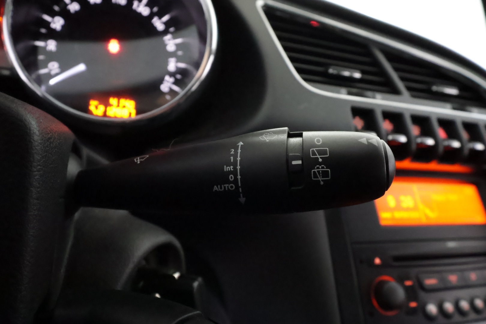 PEUGEOT 3008 2010