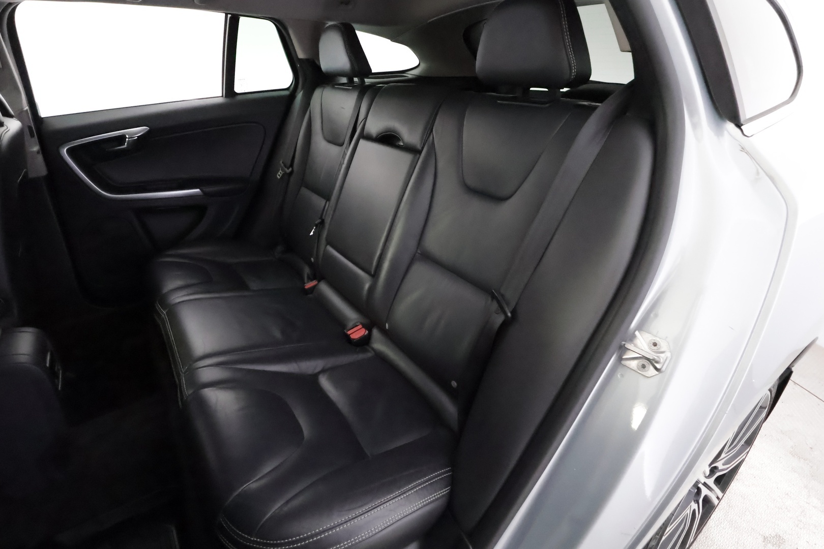 VOLVO V60 2014
