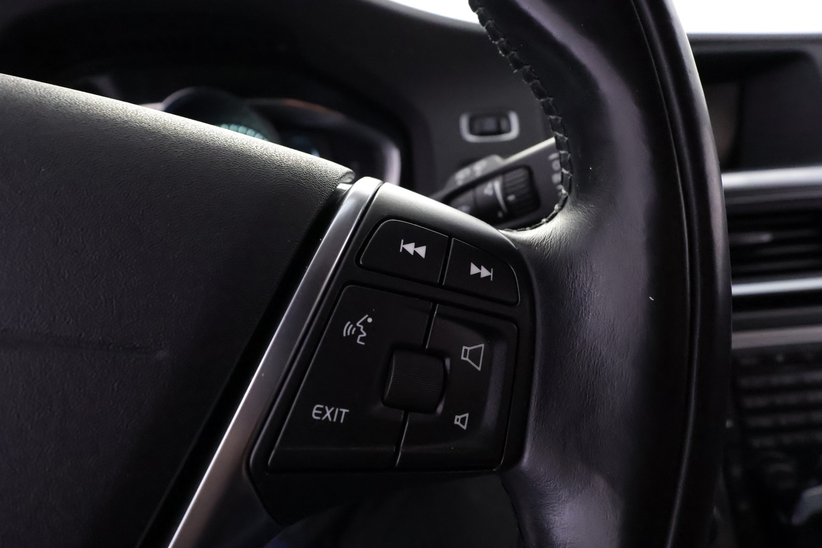 VOLVO V60 2014