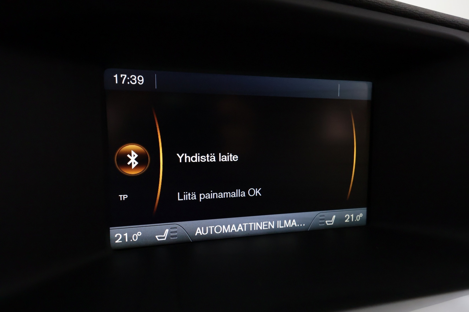 VOLVO V60 2014