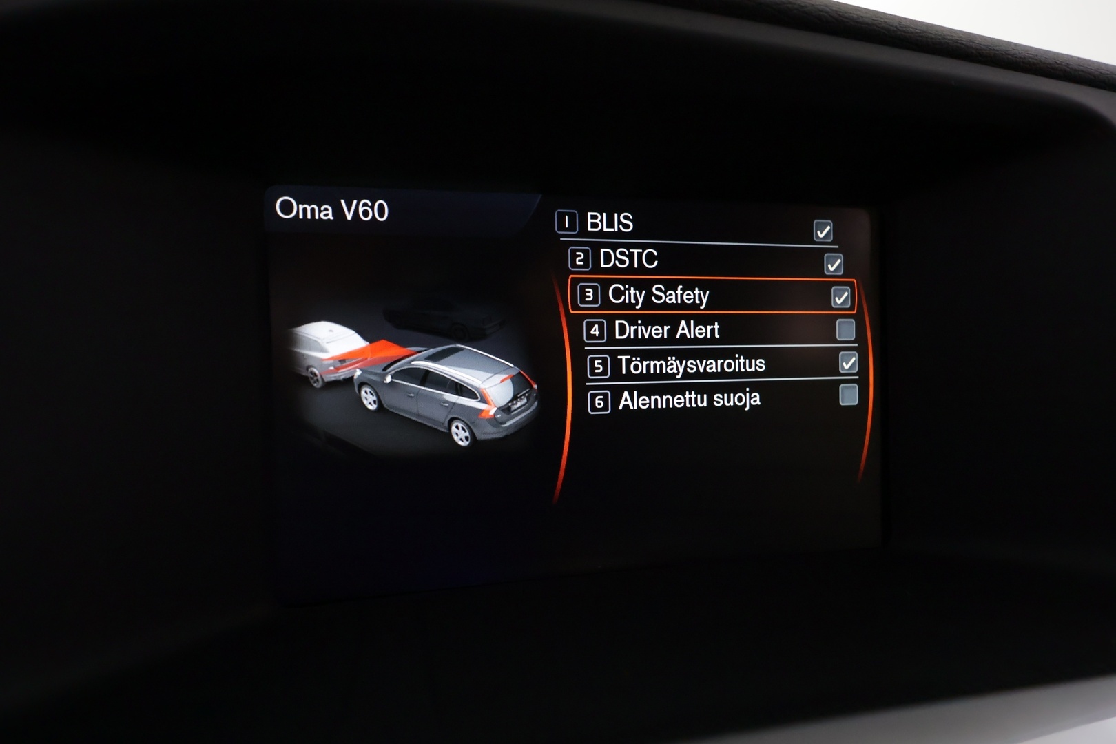 VOLVO V60 2014