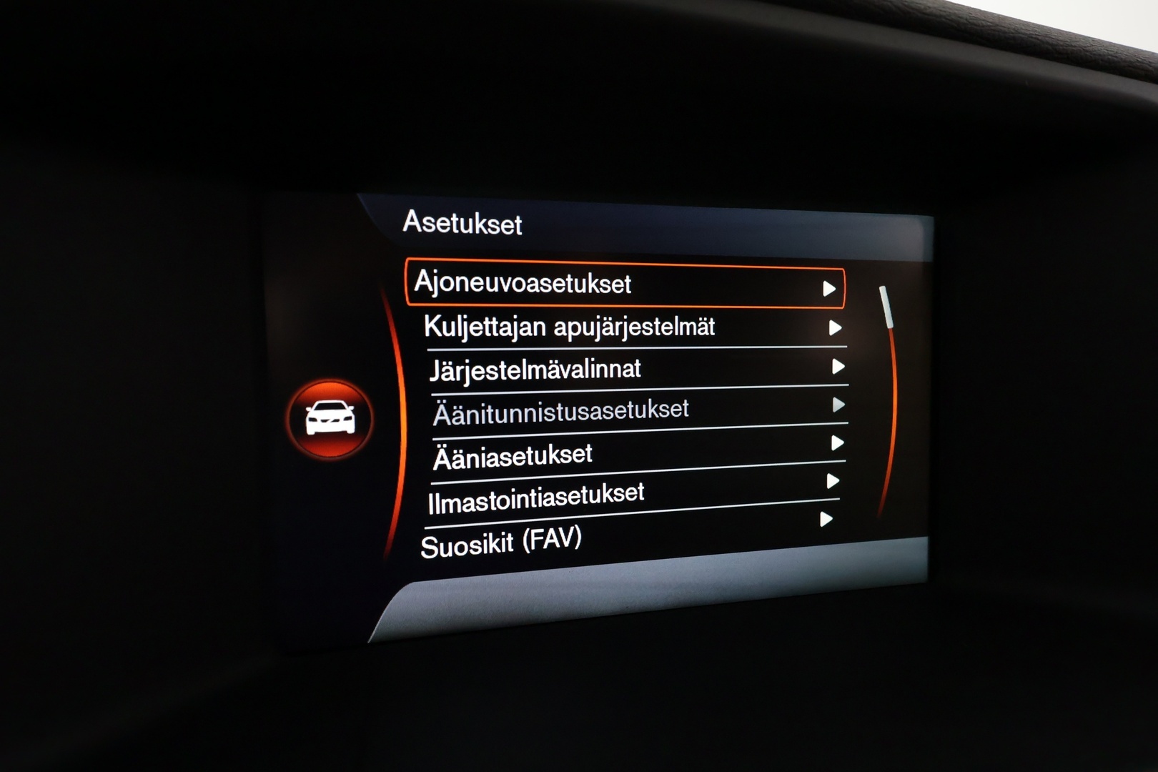 VOLVO V60 2014
