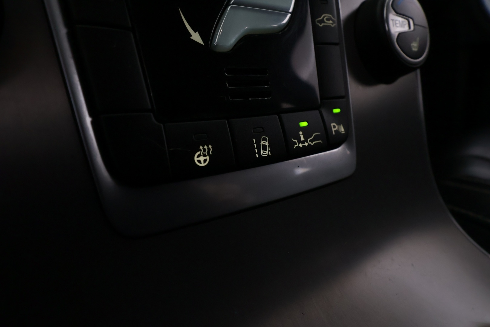 VOLVO V60 2014