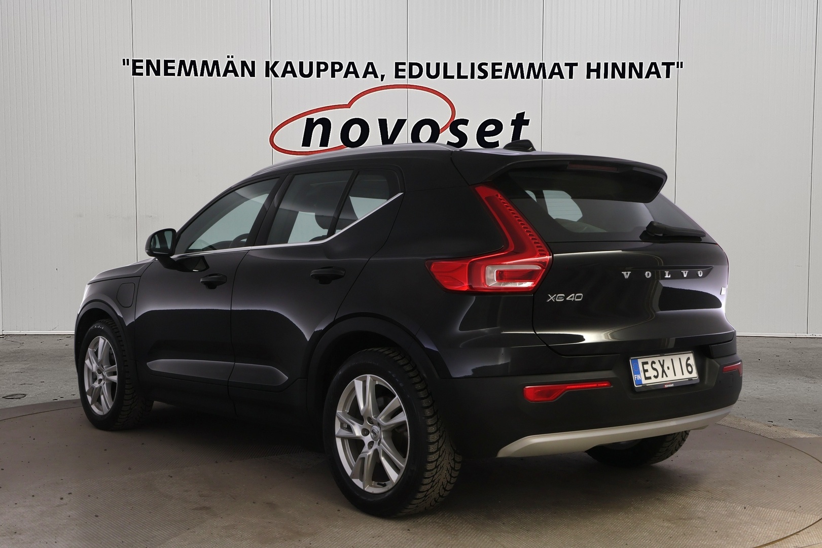 VOLVO XC40 2021