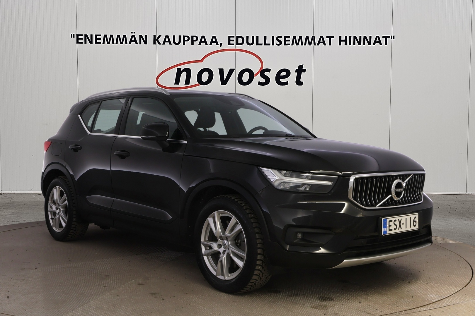 VOLVO XC40 2021