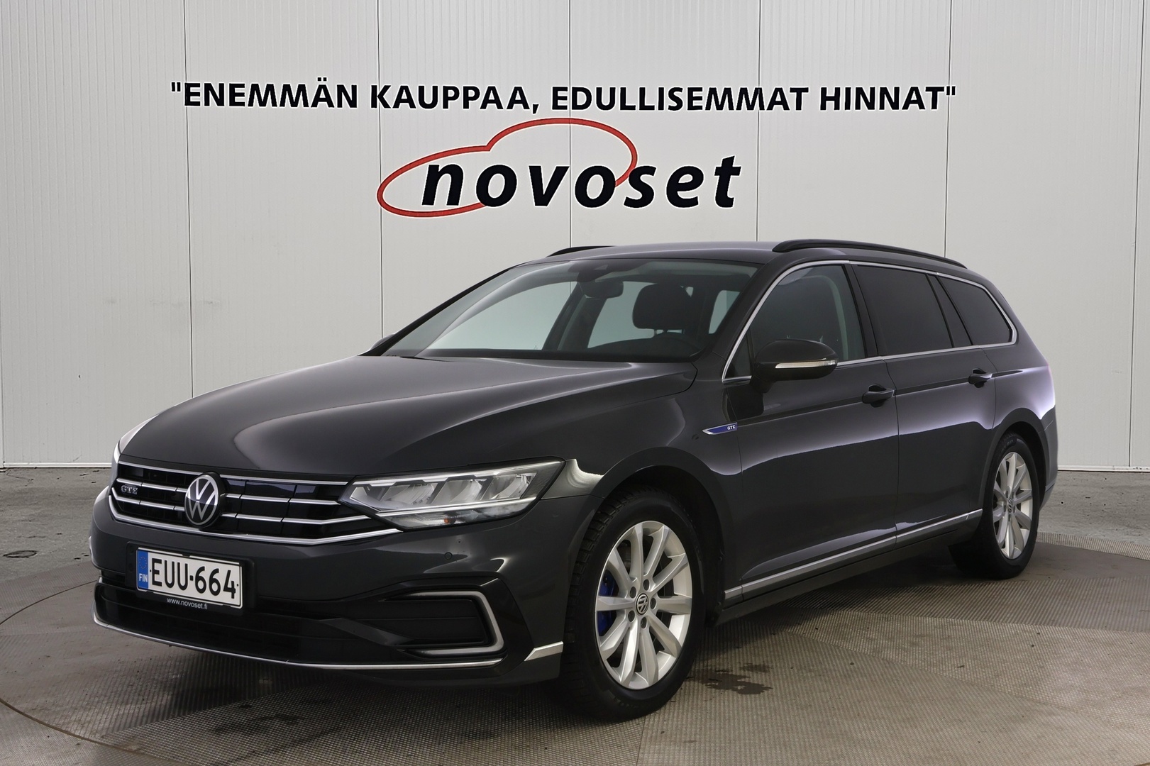 VOLKSWAGEN Passat 2021