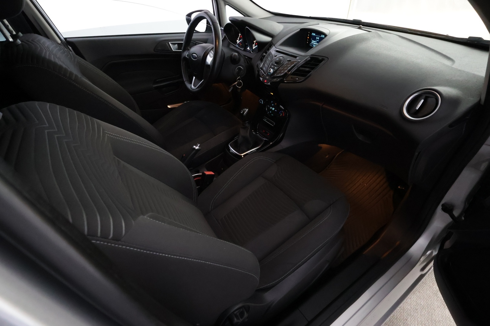 FORD Fiesta 2014