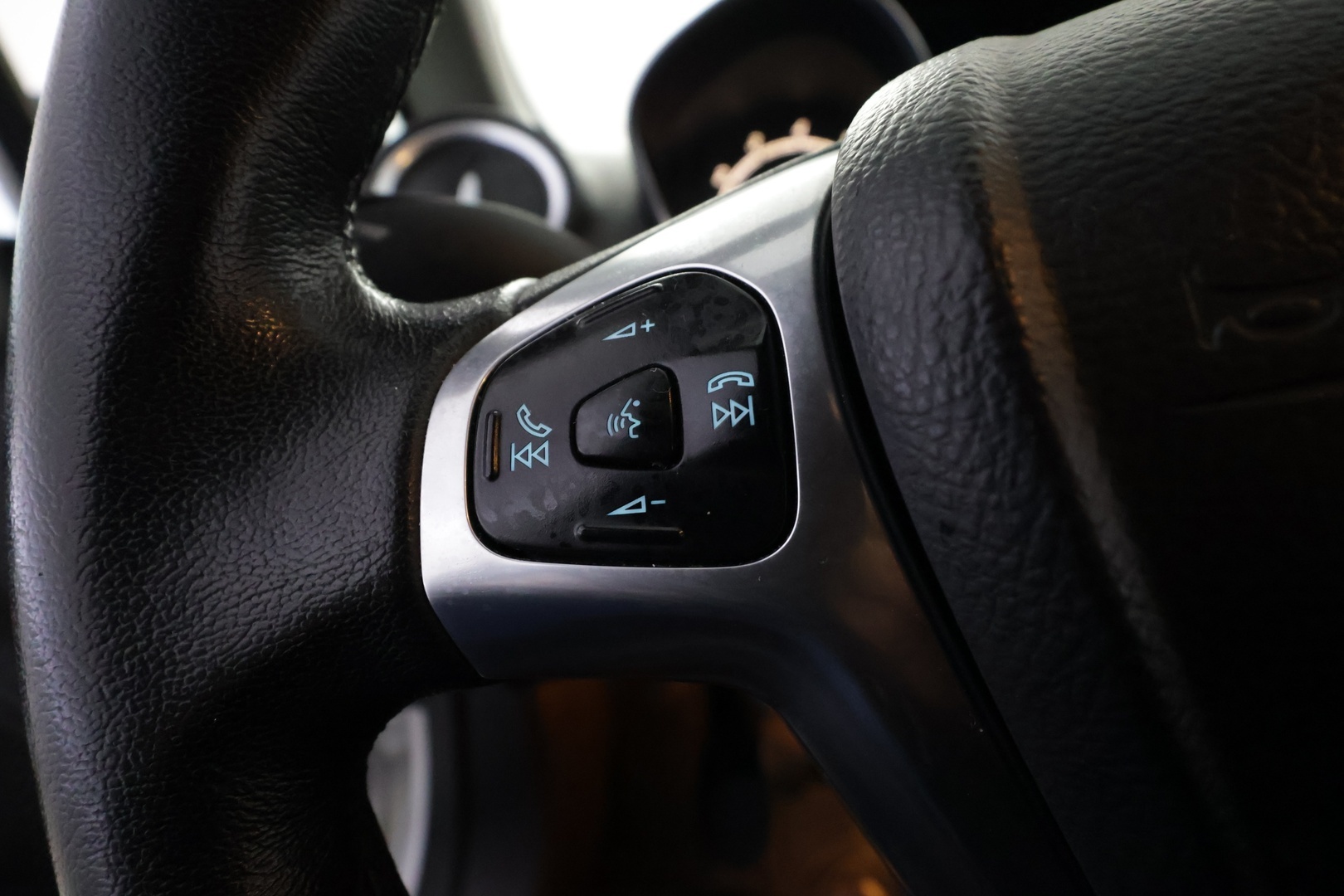 FORD Fiesta 2014