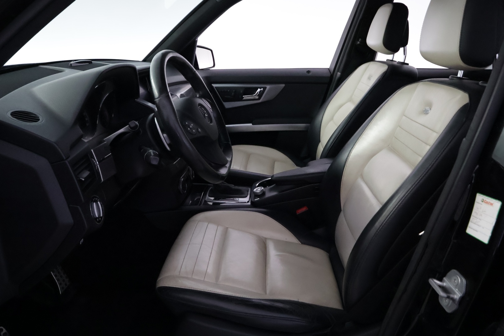 MERCEDES-BENZ GLK 11