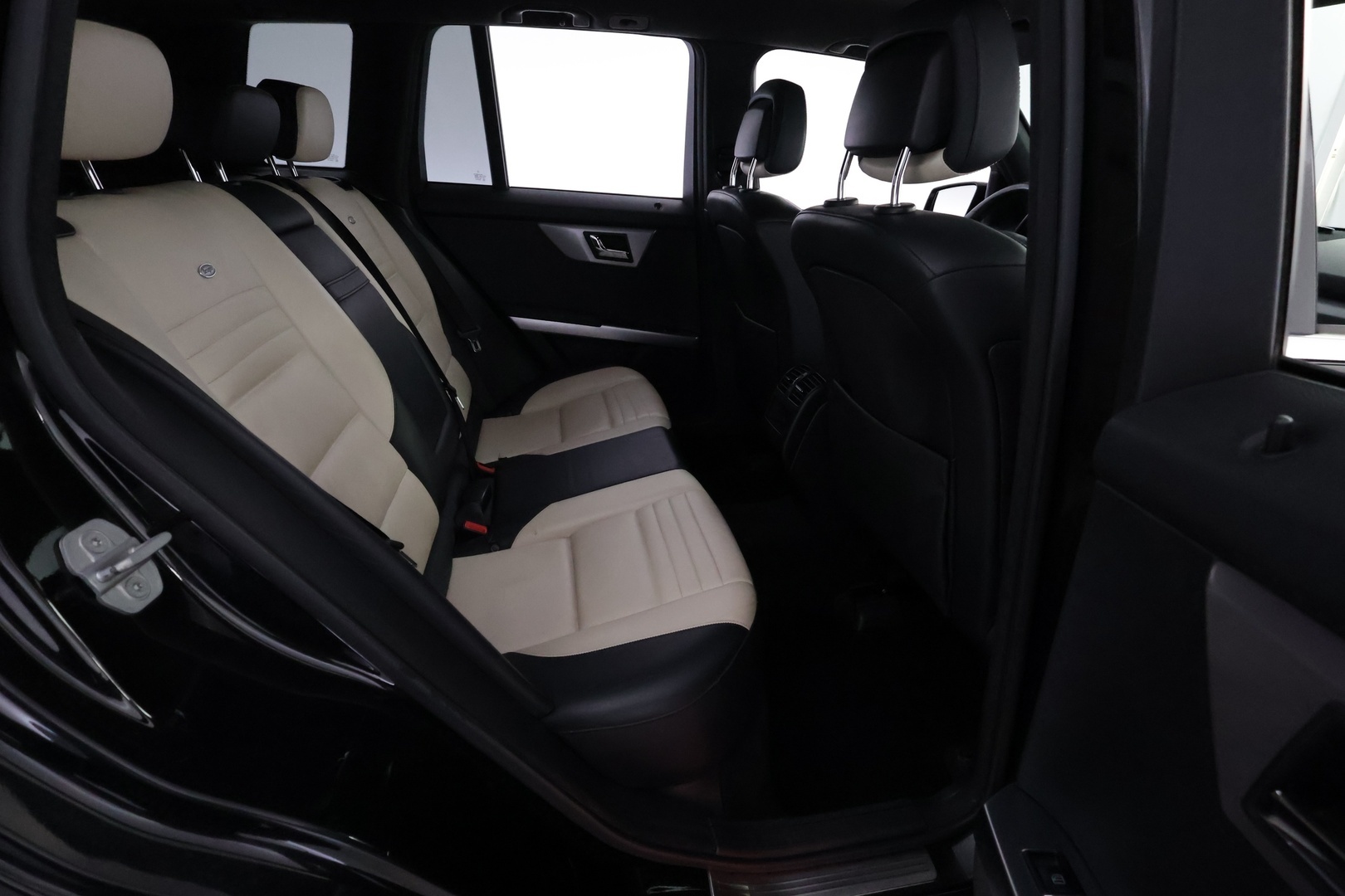 MERCEDES-BENZ GLK 23