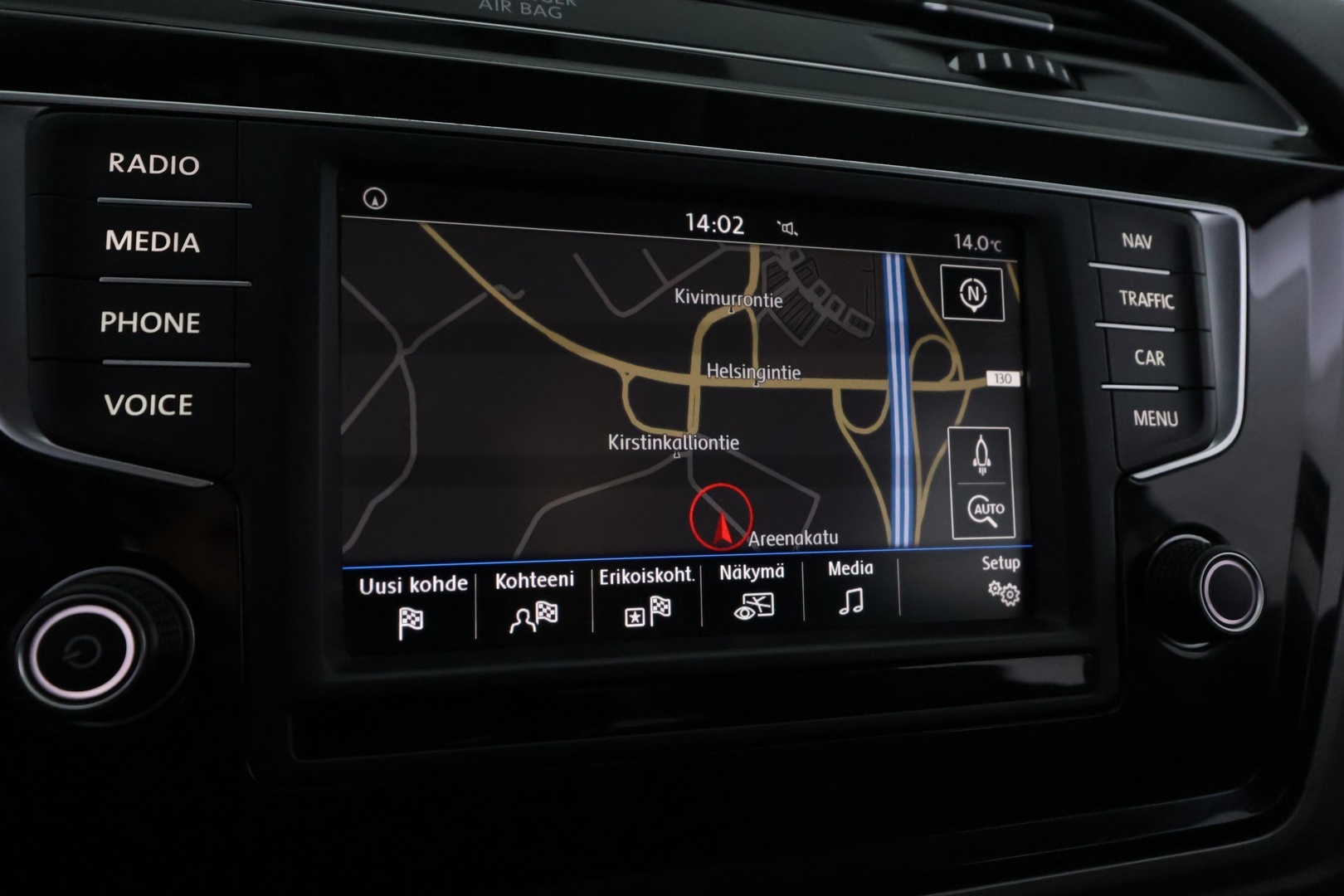 VOLKSWAGEN Touran 2017