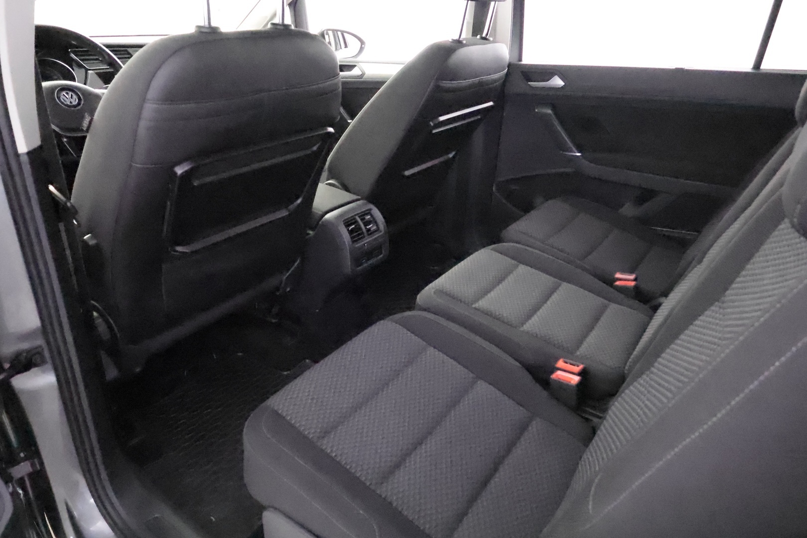 VOLKSWAGEN Touran 2017