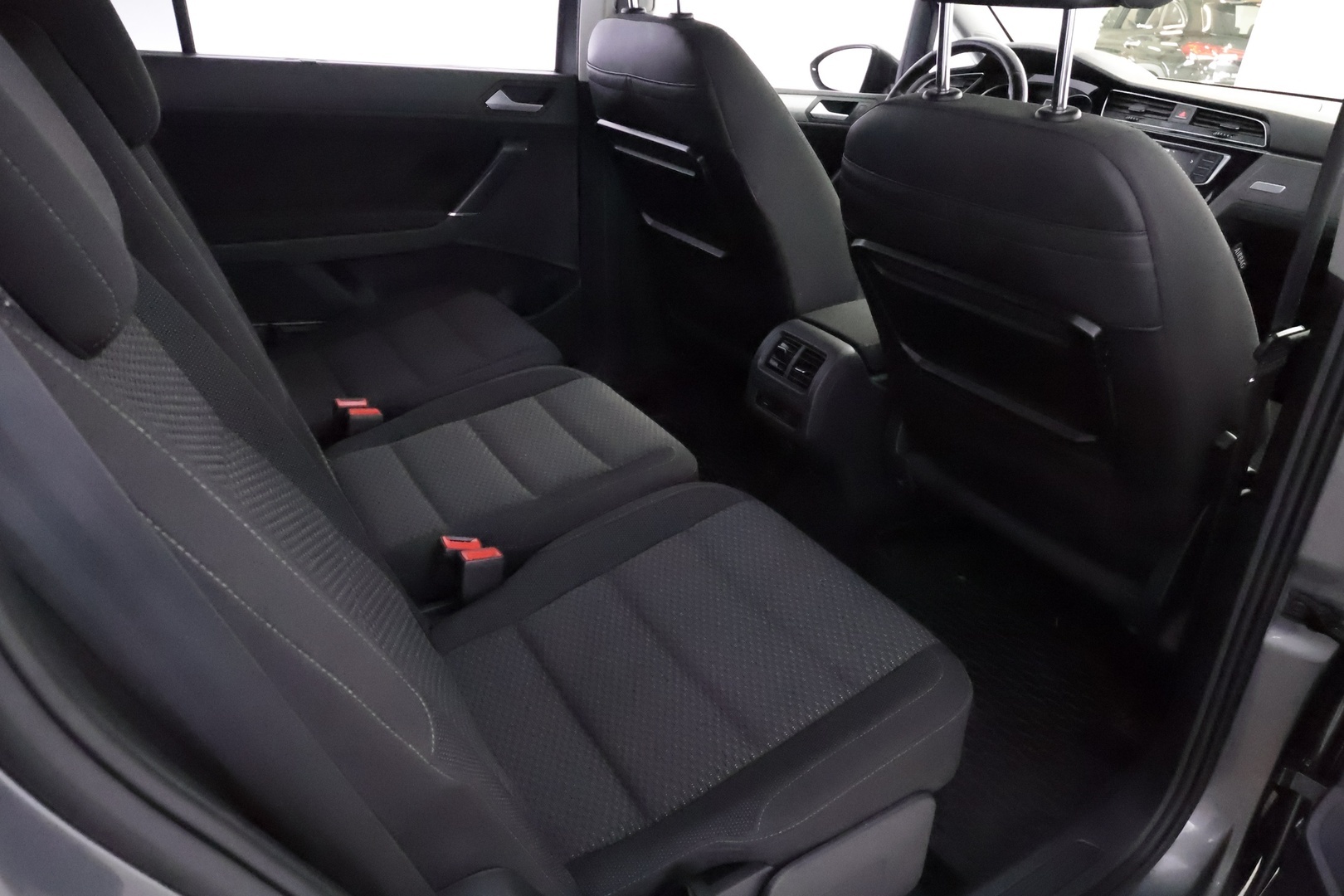 VOLKSWAGEN Touran 2017