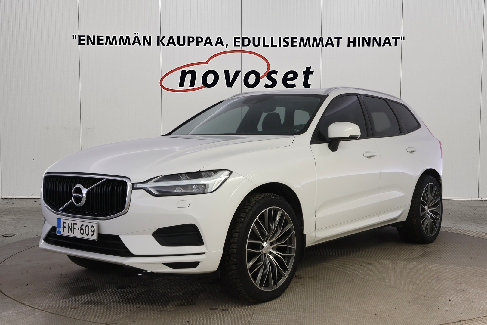 VOLVO XC60 2018
