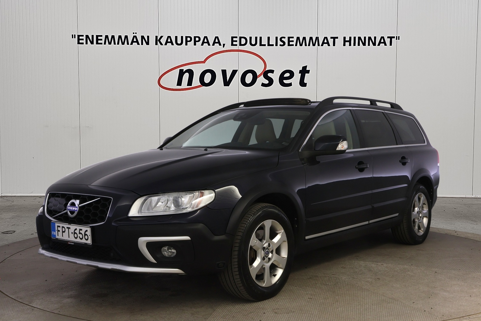 VOLVO XC70 2016