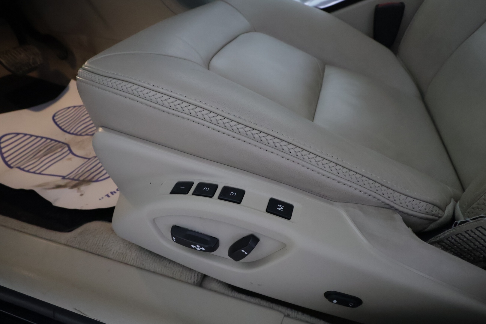 VOLVO XC70 2016