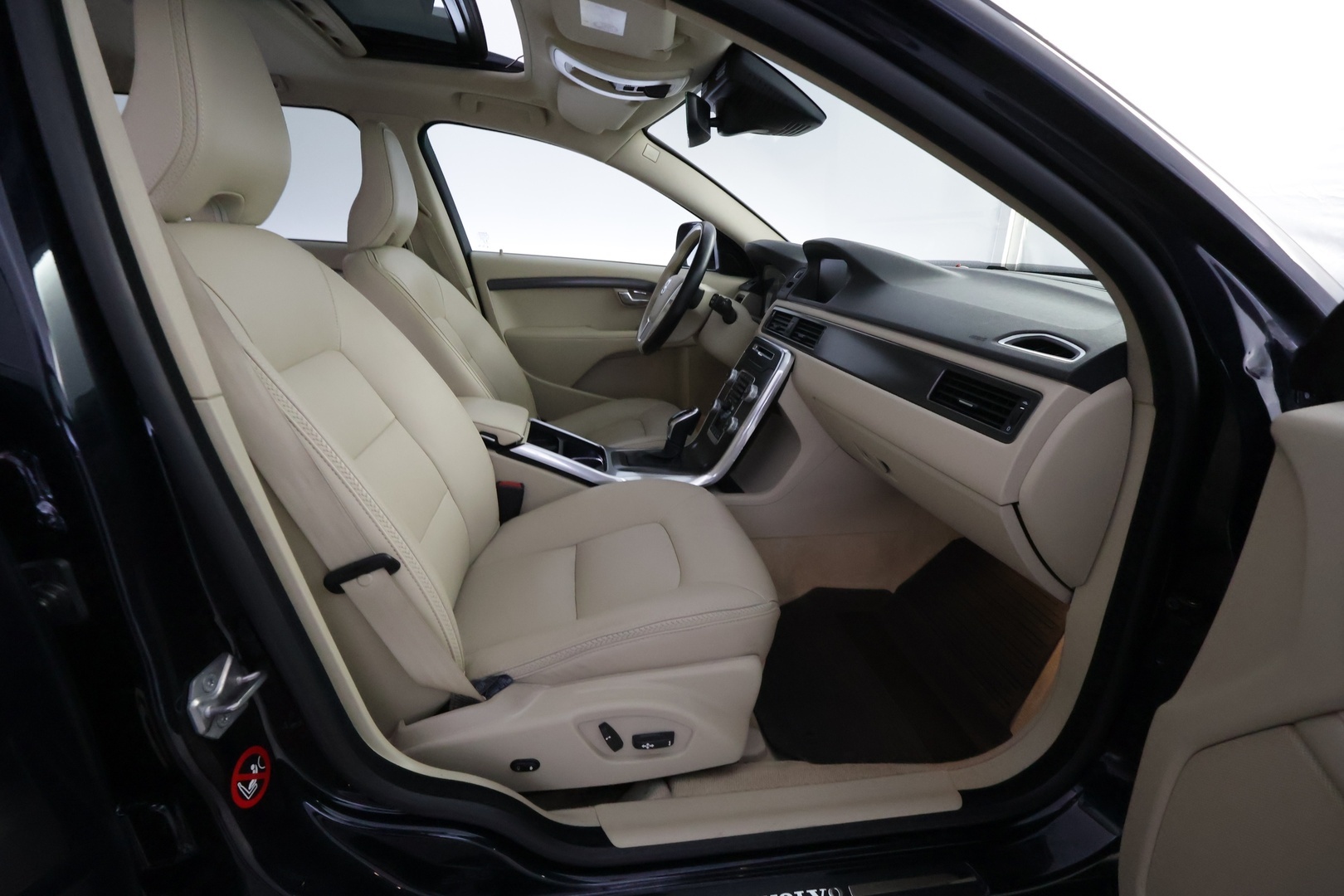VOLVO XC70 2016