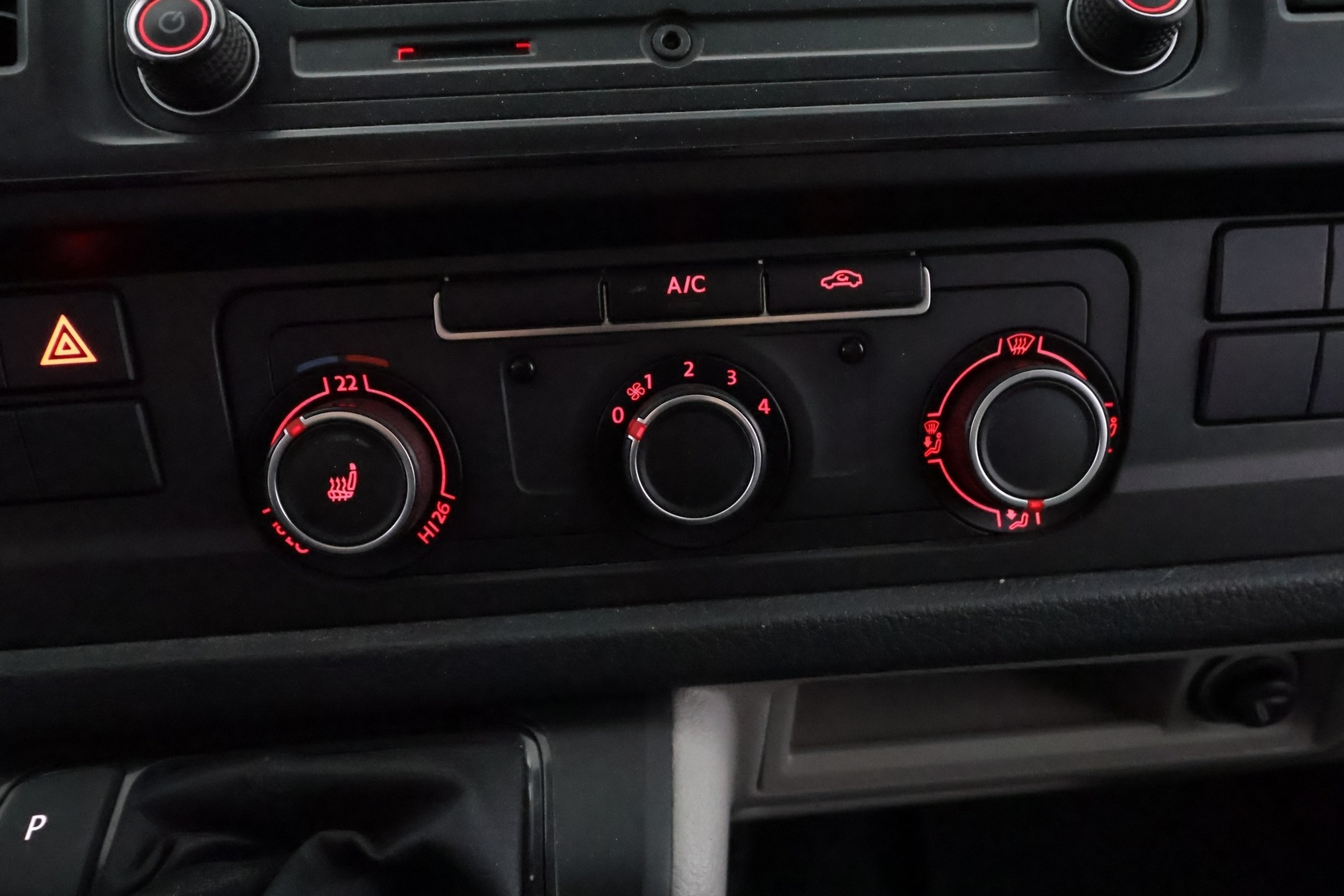 VOLKSWAGEN Transporter 2017