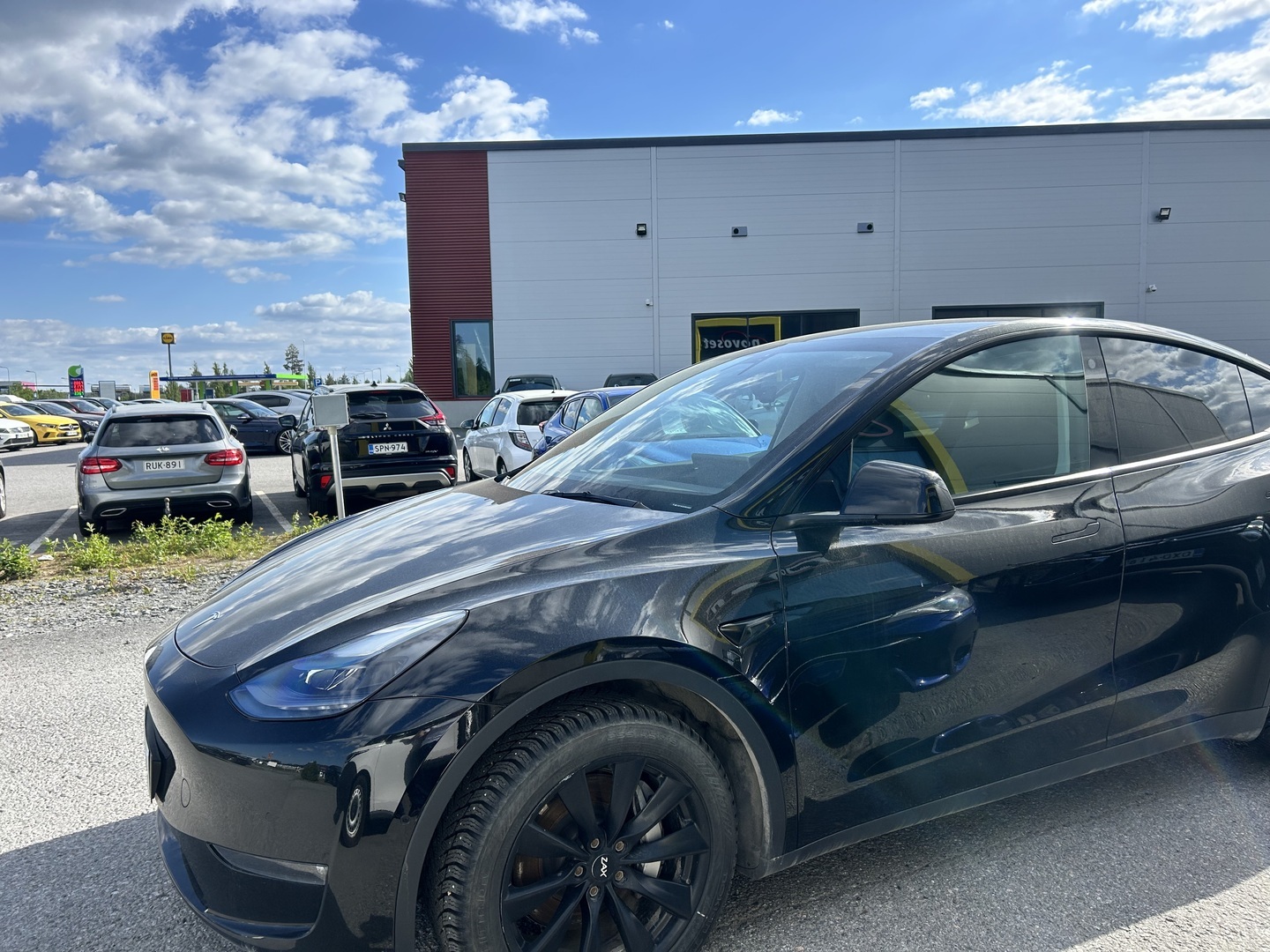 TESLA Model Y 2022