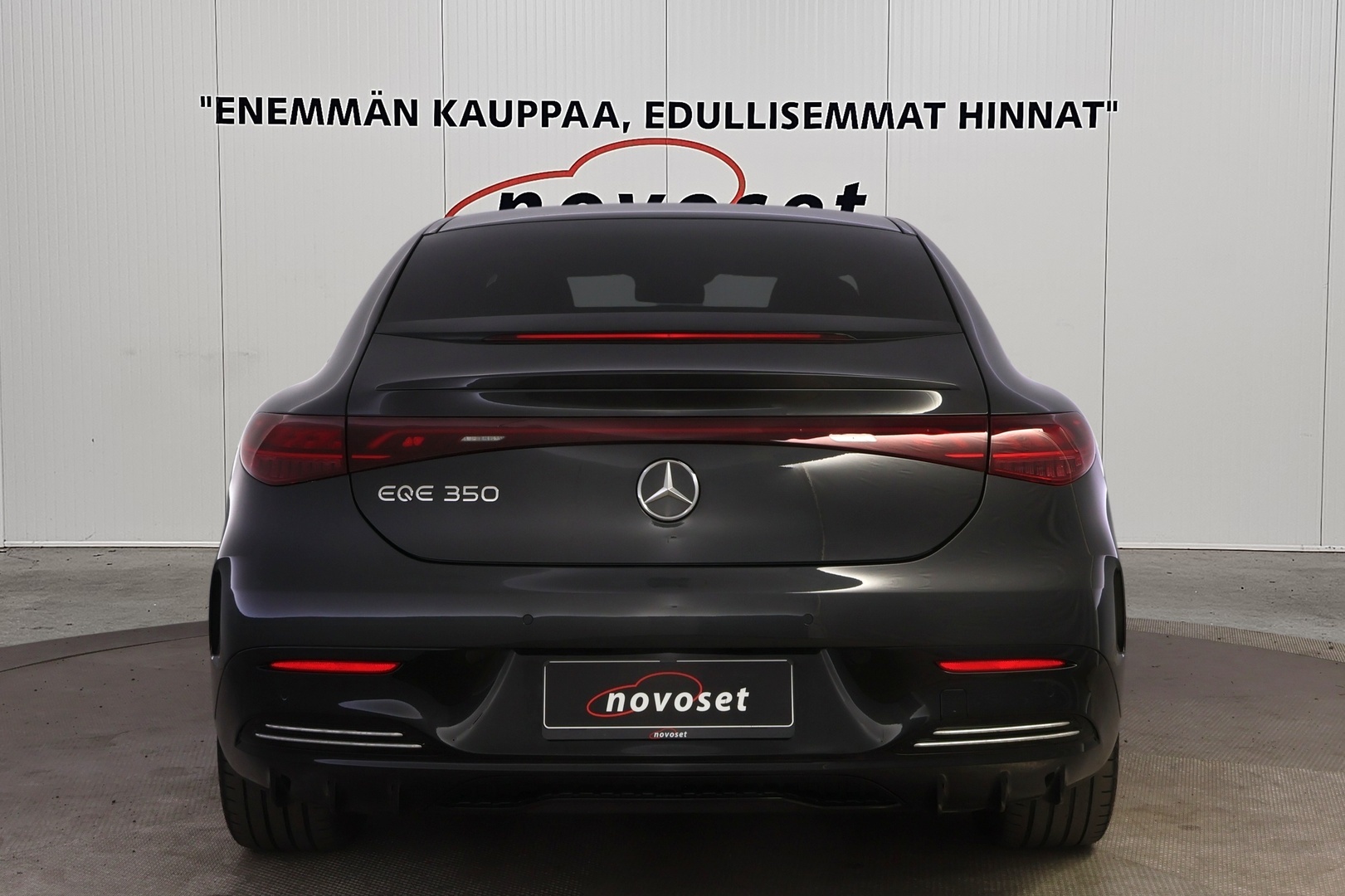 MERCEDES-BENZ EQE 2024