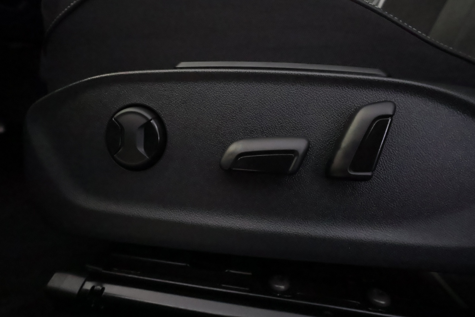 VOLKSWAGEN ID.7 2025