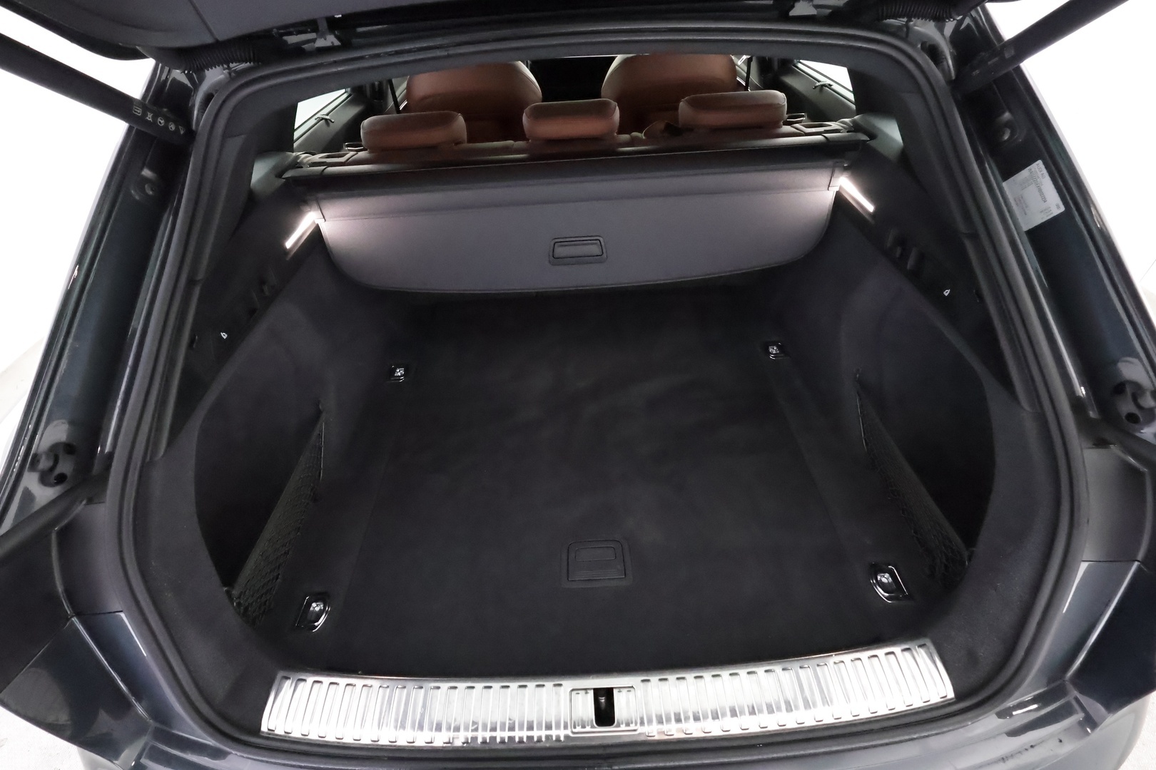 AUDI Q8 E-TRON 22