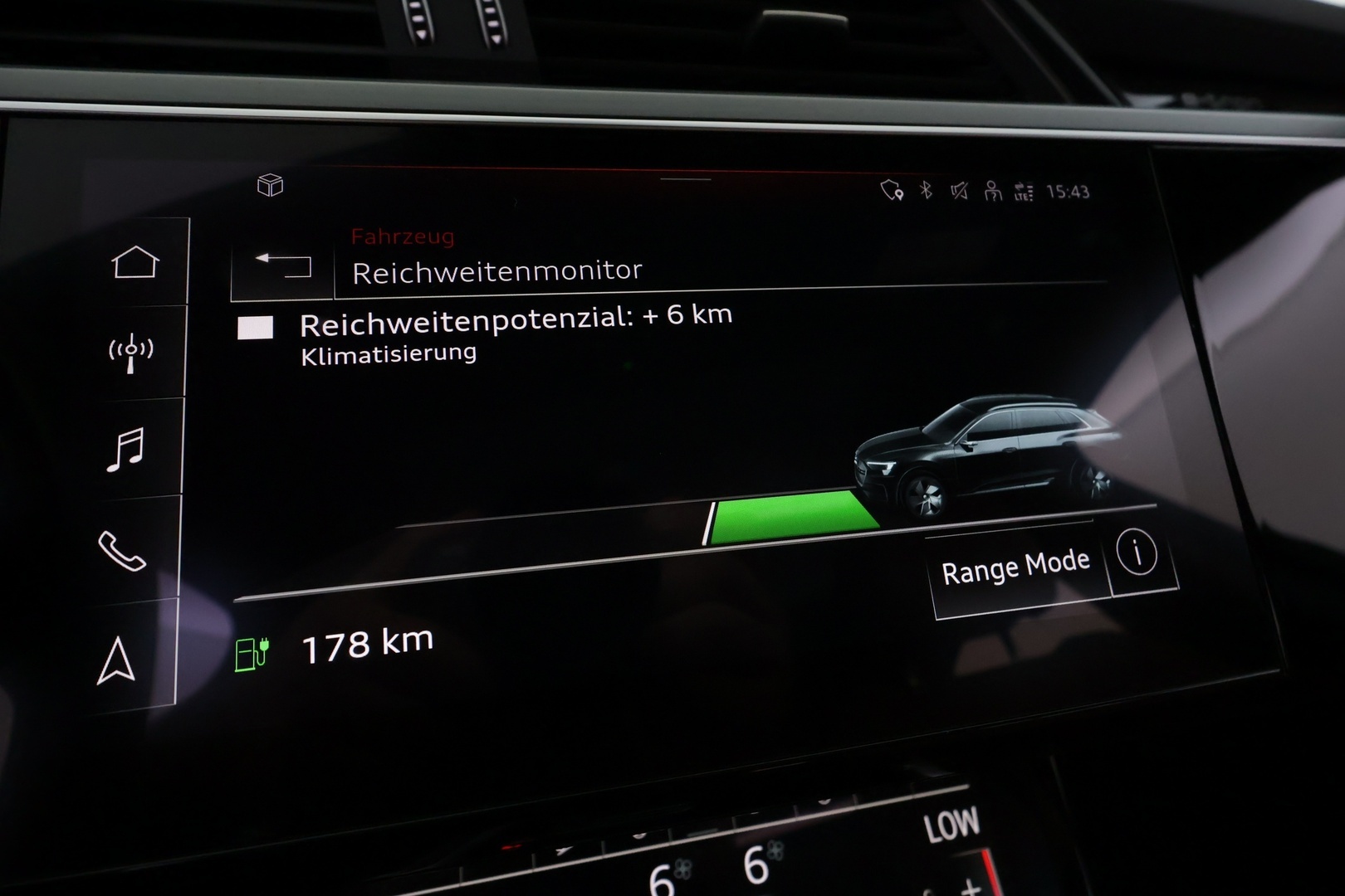 AUDI Q8 E-TRON 46