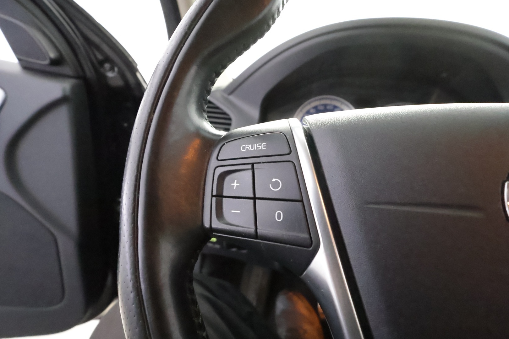 VOLVO XC60 13