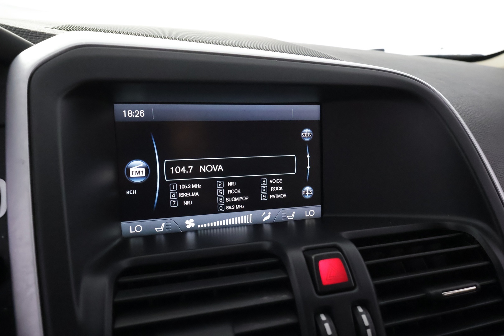 VOLVO XC60 18