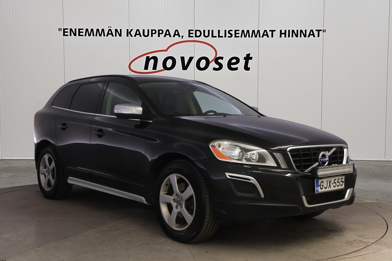 VOLVO XC60 5