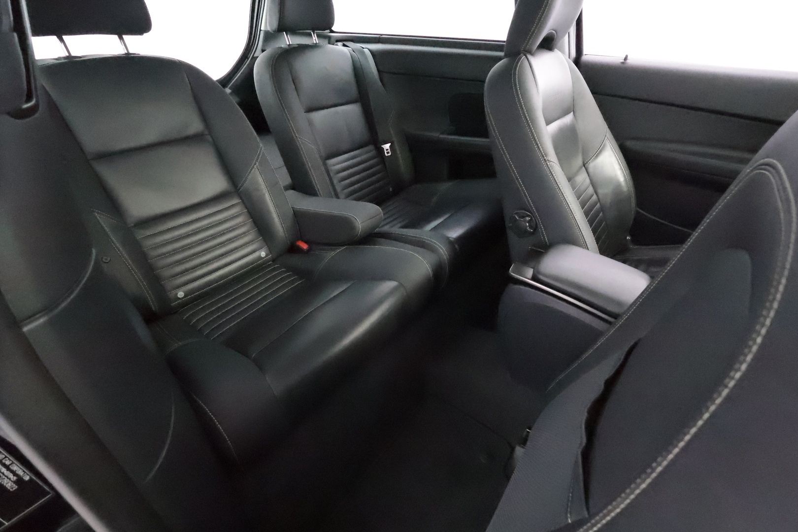 VOLVO C30 2012