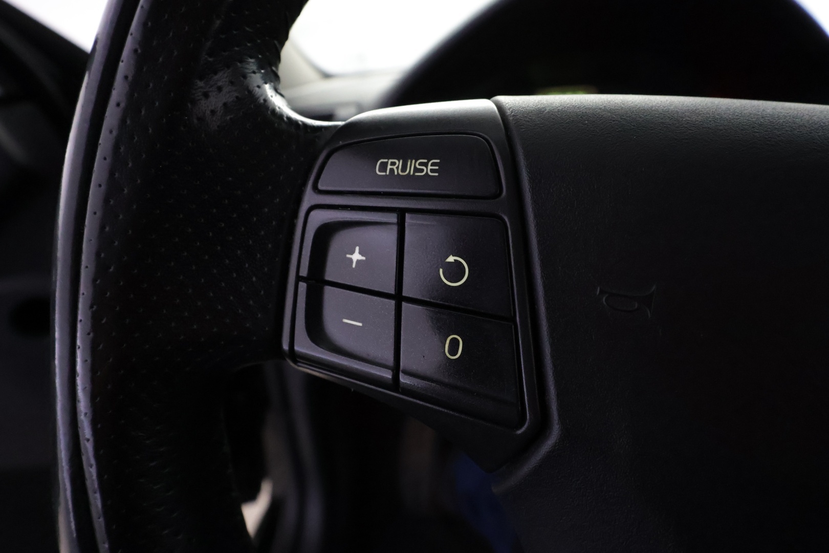VOLVO C30 2012