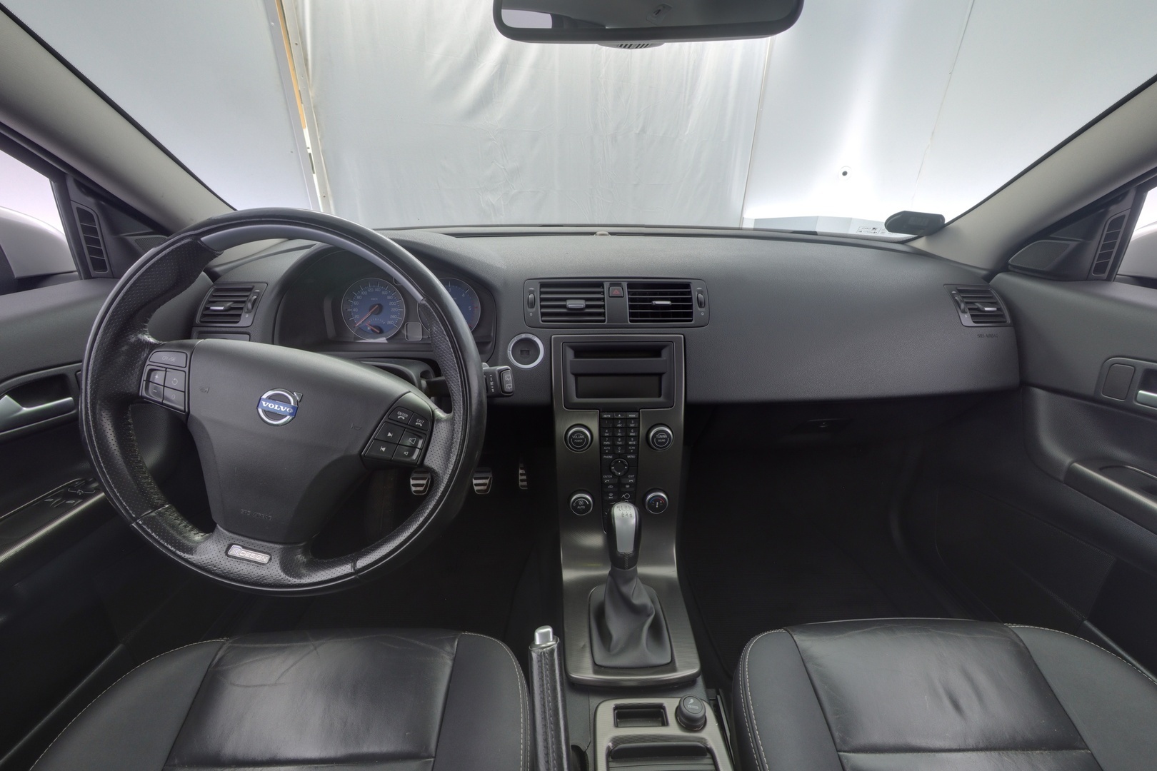 VOLVO C30 2012