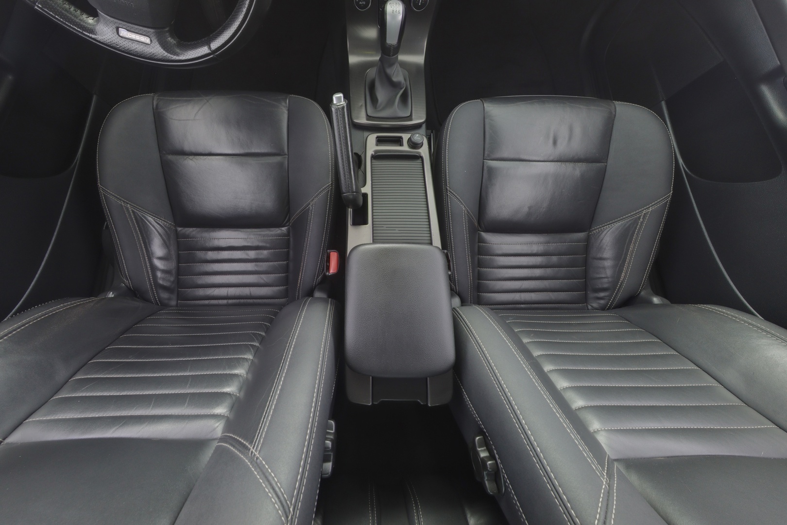 VOLVO C30 2012