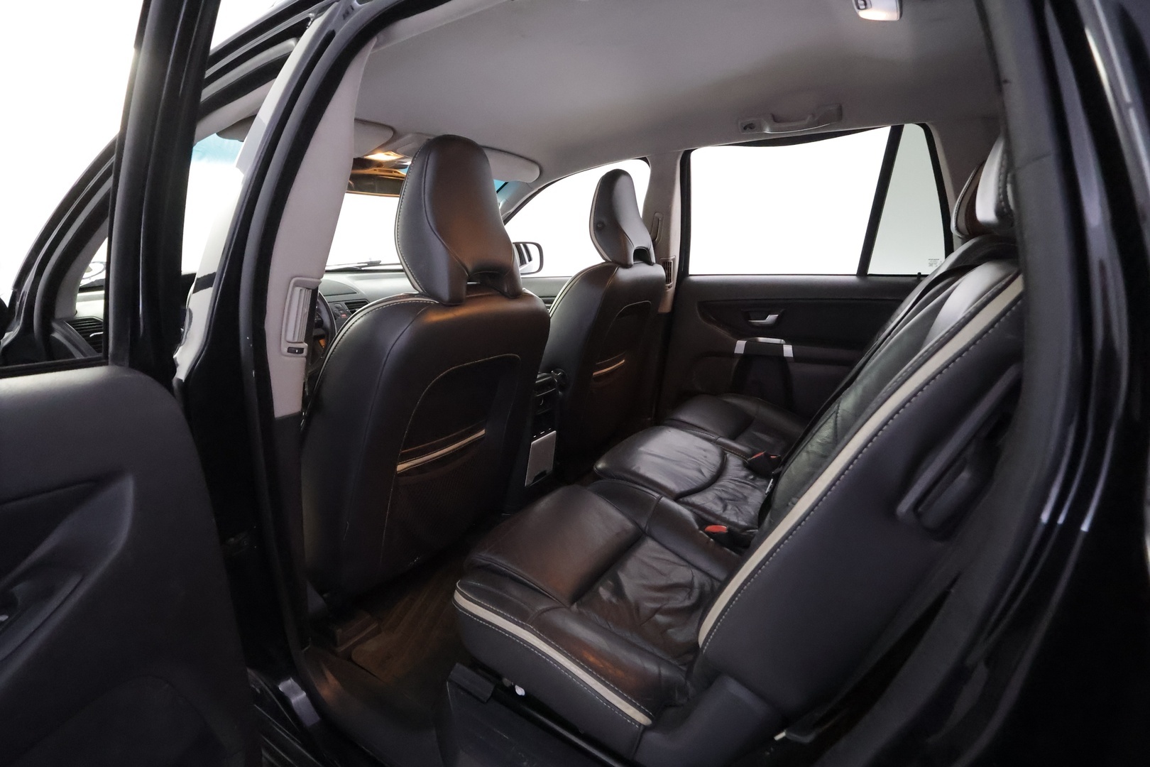VOLVO XC90 2010