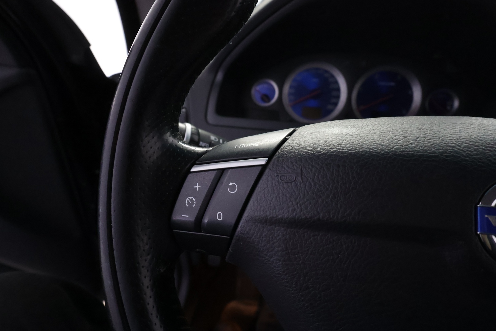 VOLVO XC90 2010