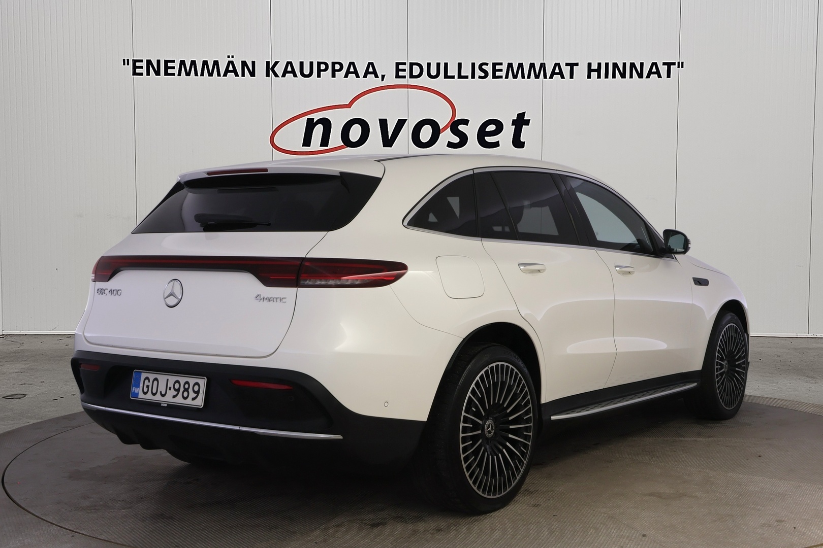 MERCEDES-BENZ EQC 4