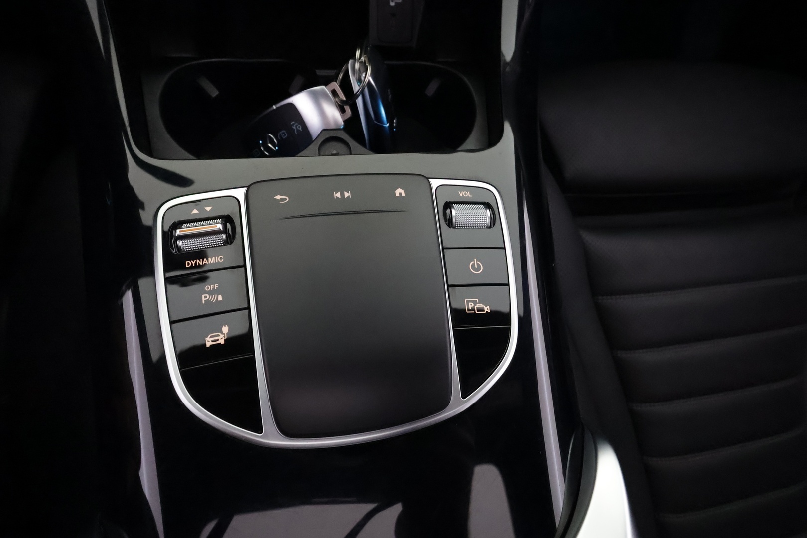 MERCEDES-BENZ EQC 41