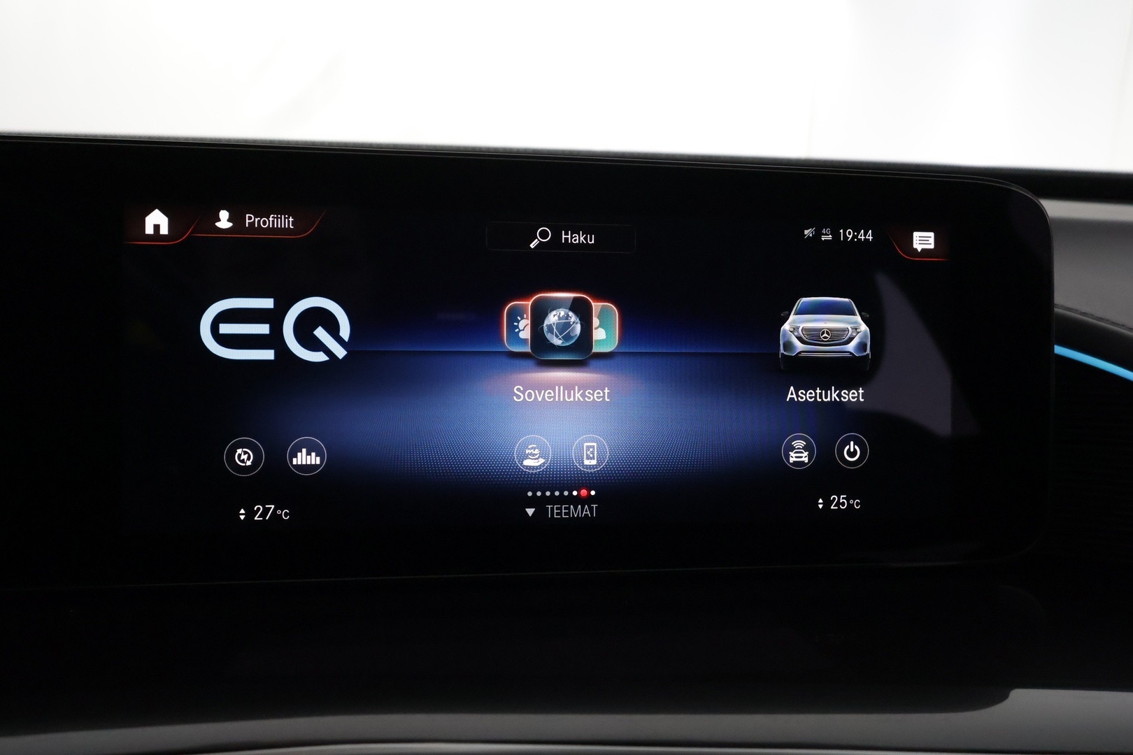 MERCEDES-BENZ EQC 45