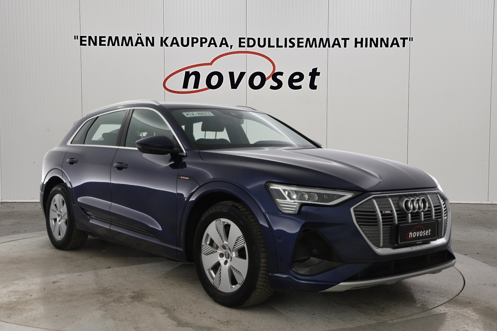 AUDI e-tron 2021