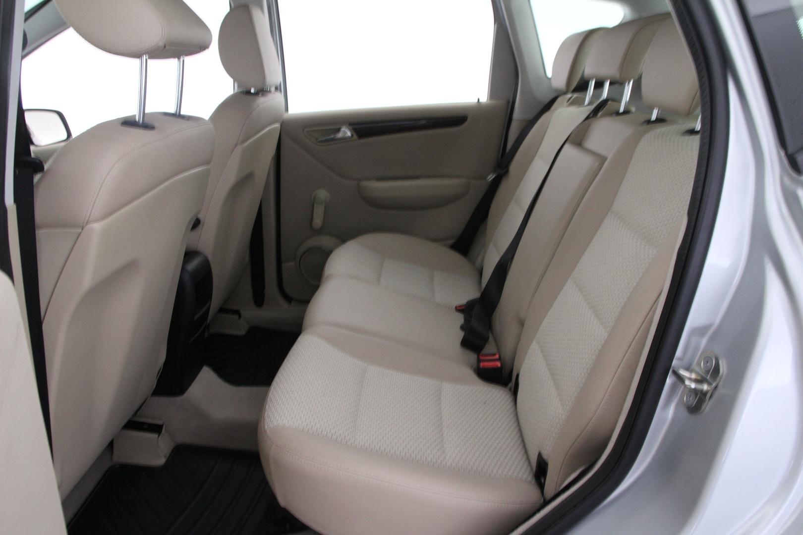 MERCEDES-BENZ A 2009