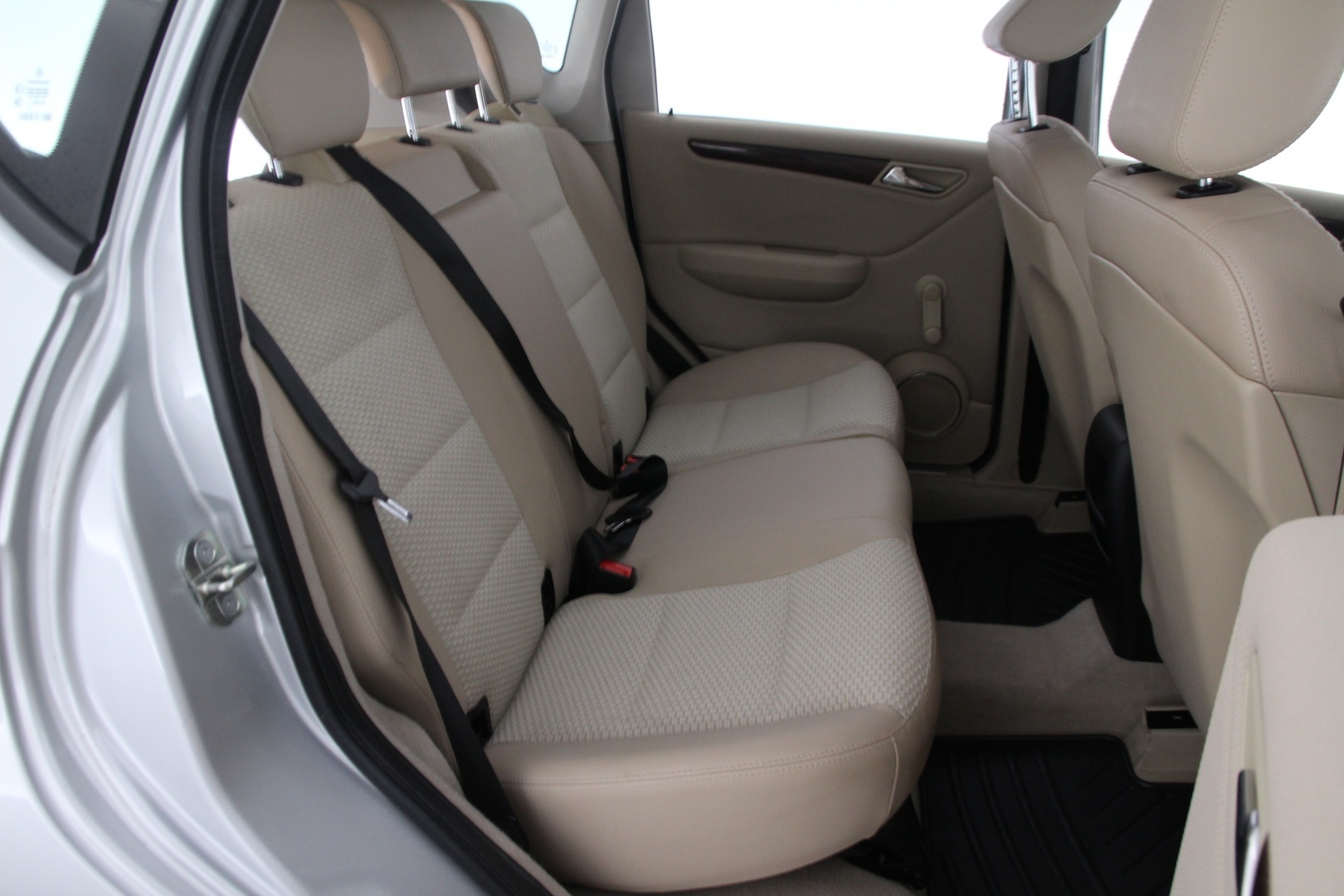 MERCEDES-BENZ A 2009