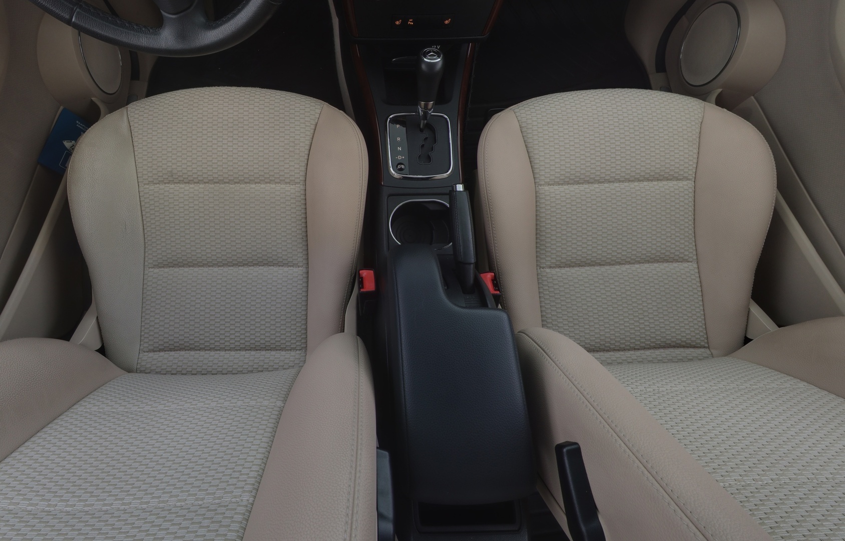 MERCEDES-BENZ A 2009