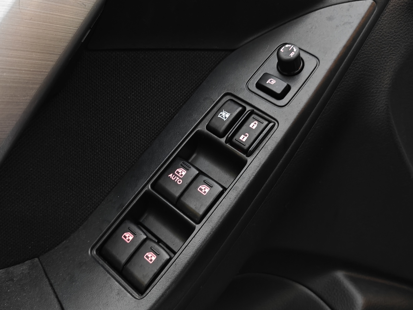 SUBARU Forester 2014