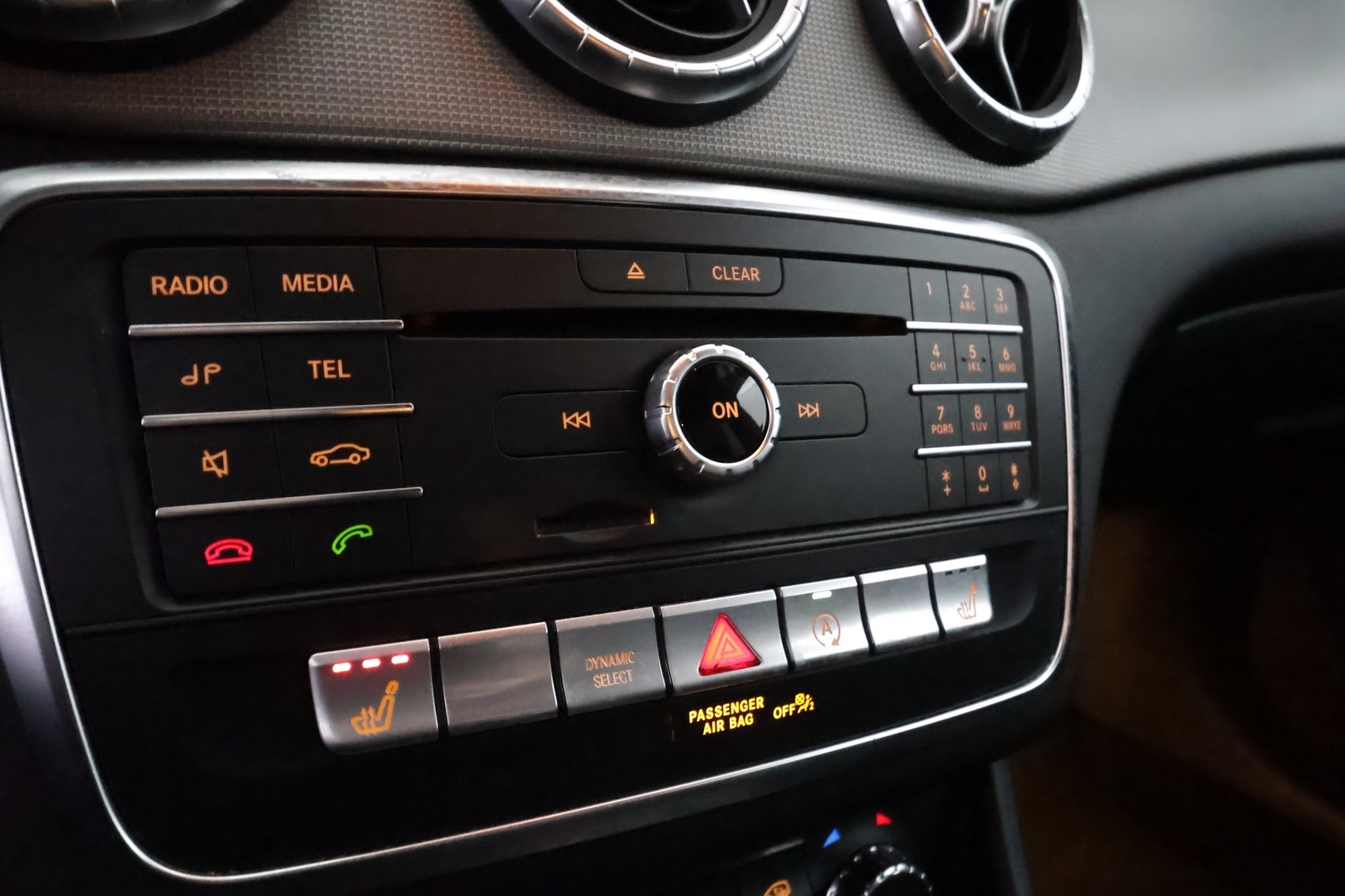 MERCEDES-BENZ CLA 2017