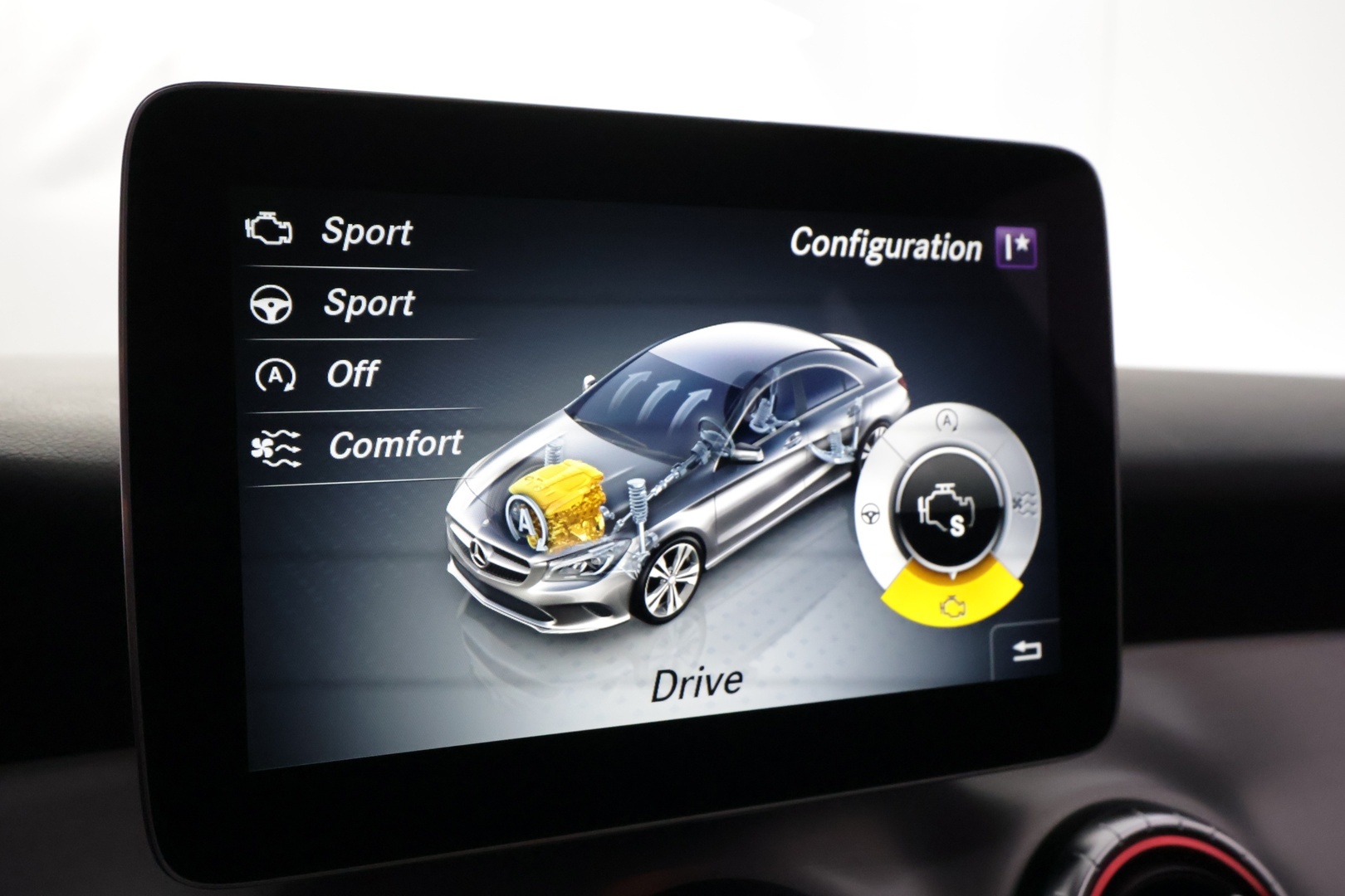 MERCEDES-BENZ CLA 2019