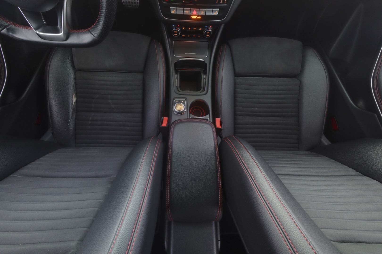 MERCEDES-BENZ CLA 2019
