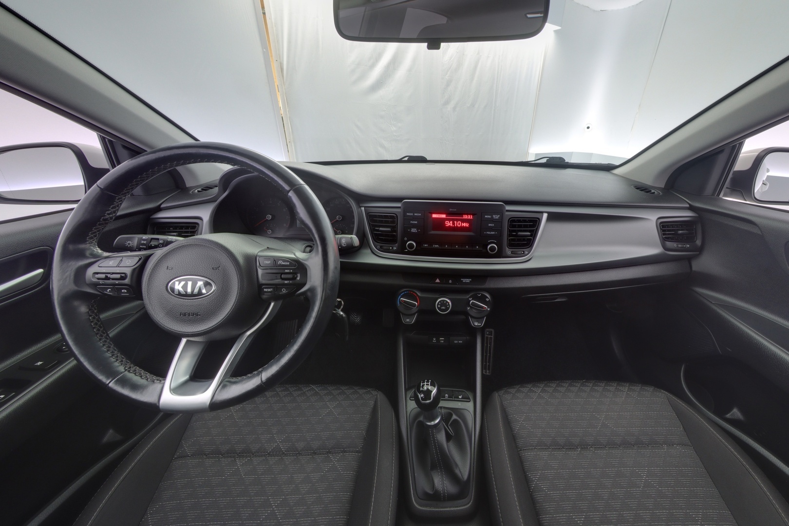KIA Rio 7