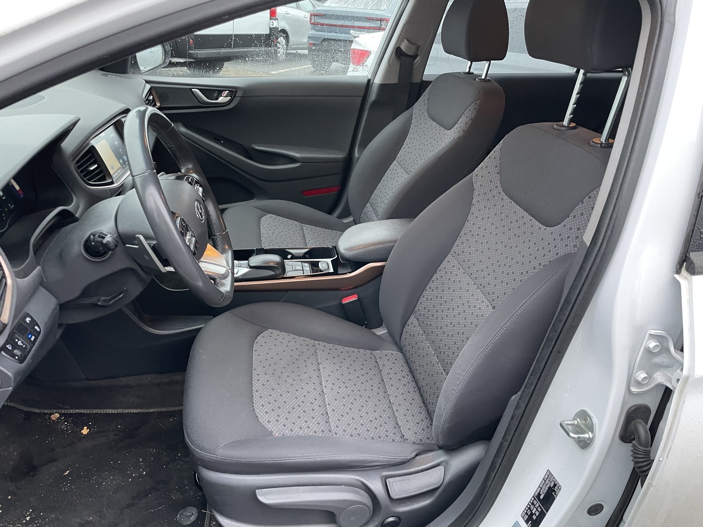 HYUNDAI IONIQ ELECTRIC 2017